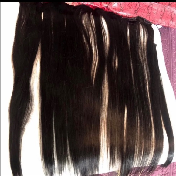 Hair Extensions - Picture 2 of 5